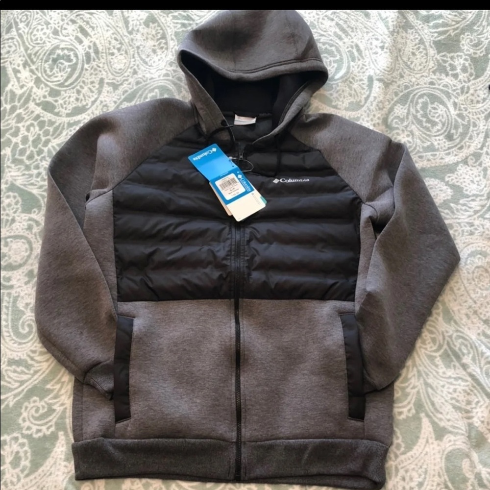 Men’s Columbia hooded jacket size small